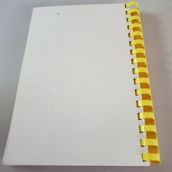 Vintage Cookbook Variety Pack Favorite Recipes Henderson House Guild Volume II - Picture 9 of 12